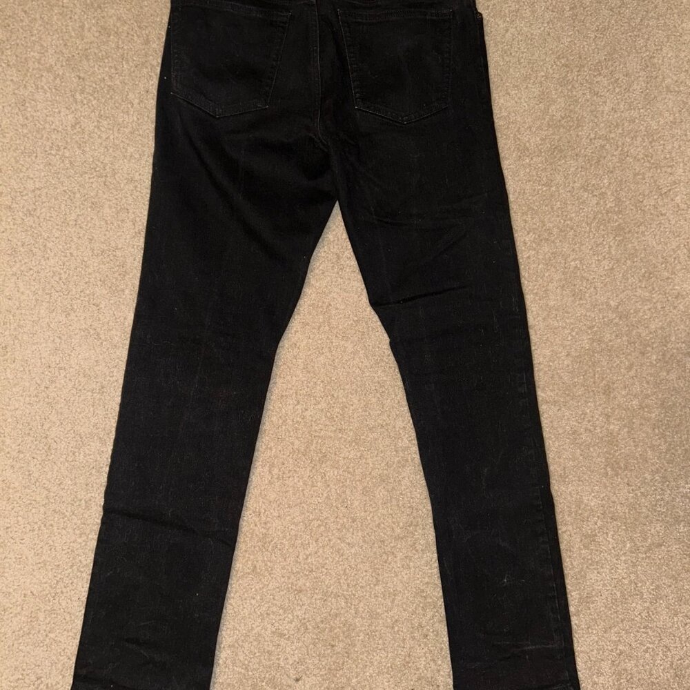 Jeans - Picture 2 of 3